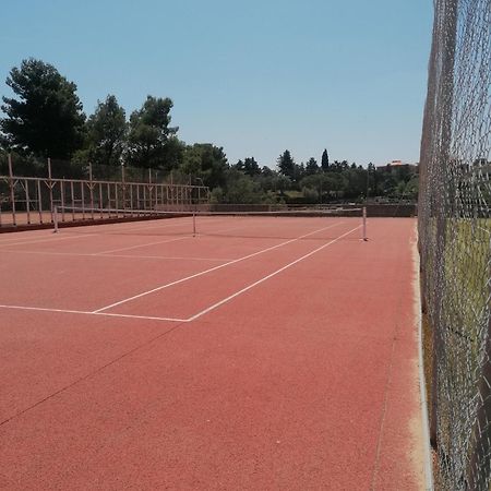 Appartement Zen A Frejus Avec Jardin, Piscine, Tennis, Proche Mer Exterior foto